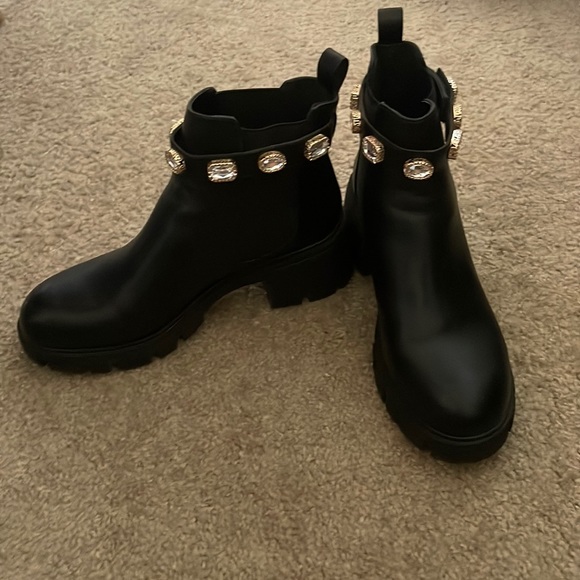Steven Madden | Madden girl booties with rhinestones